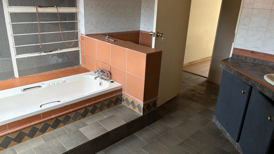 3 Bedroom Property for Sale in Grimbeeck Park North West